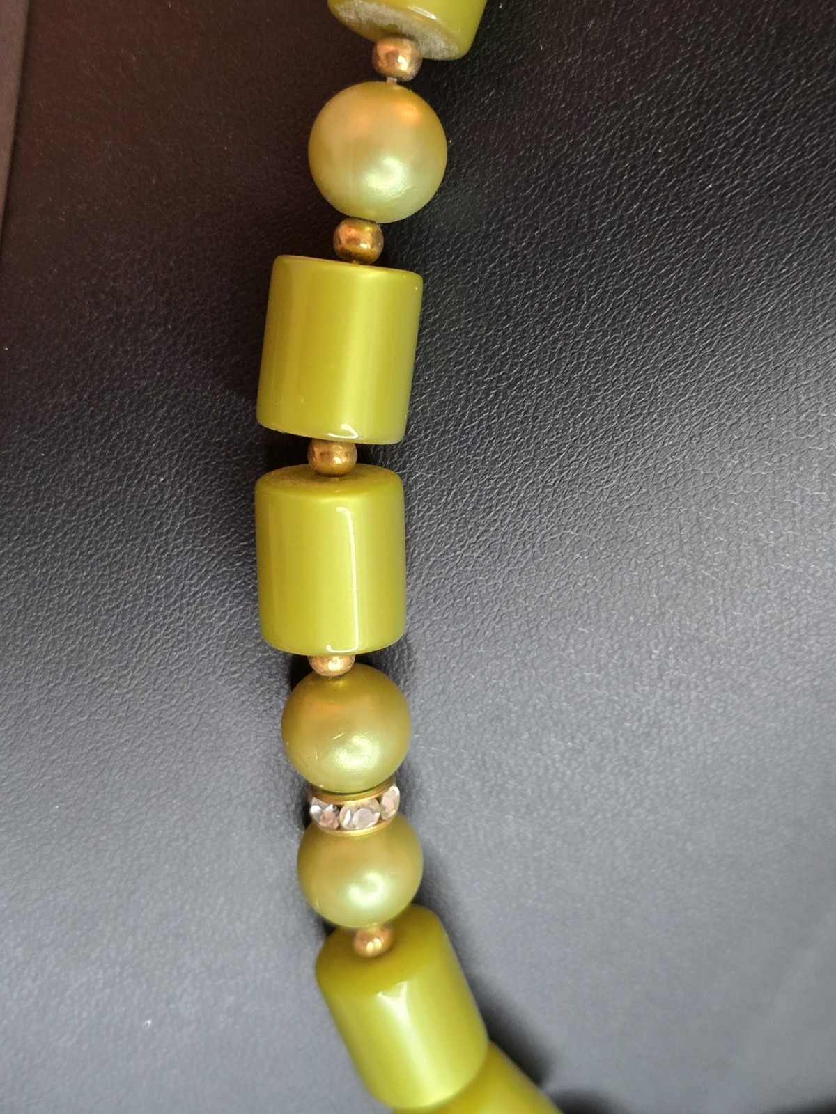 Vintage Lime Green Lucite Necklace Clip Earrings Set Rhinestone Spacer 16″ #450