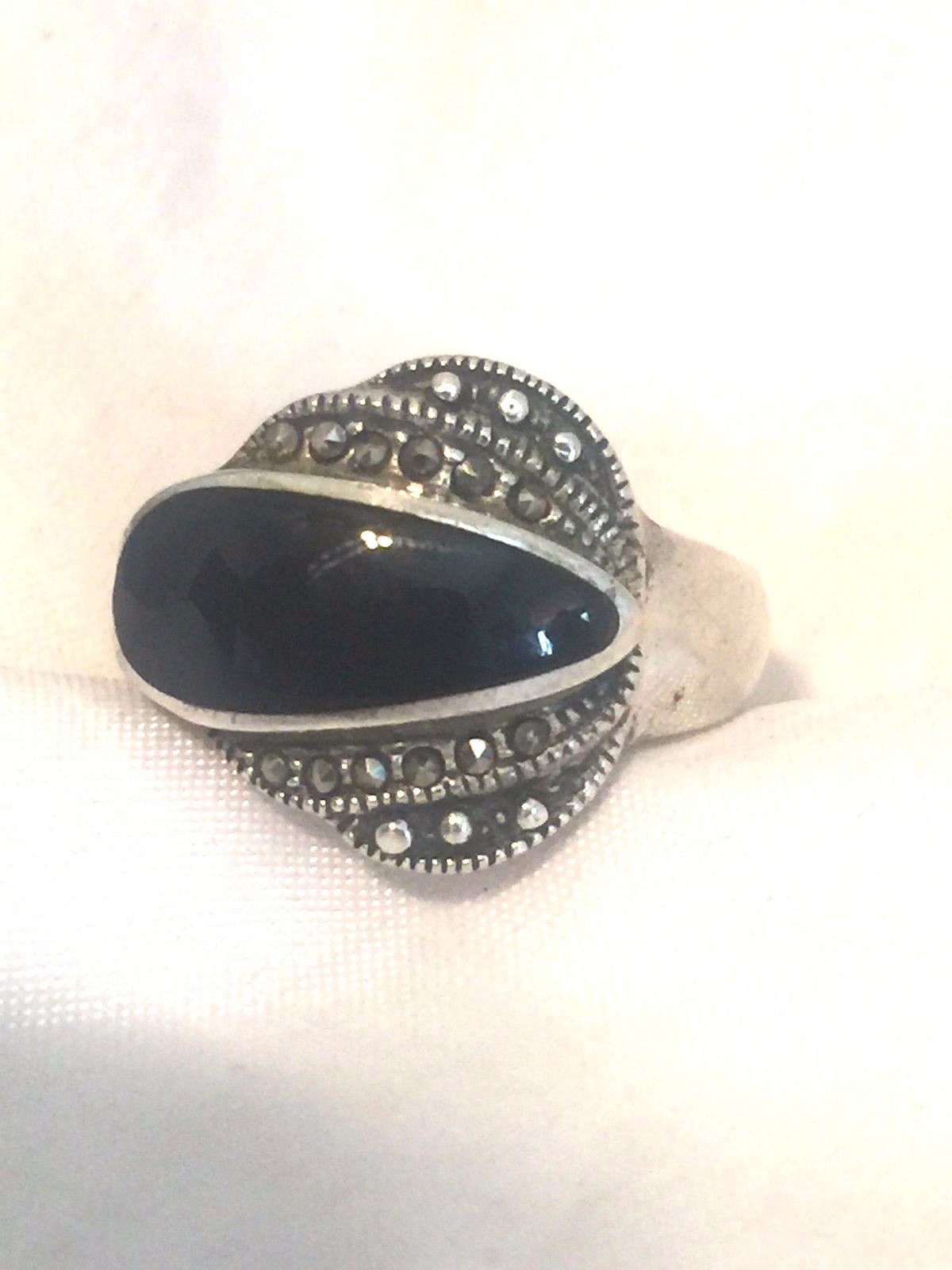 Vintage Sterling Silver Ring Onyx & Marcasite Size 7 5.7g