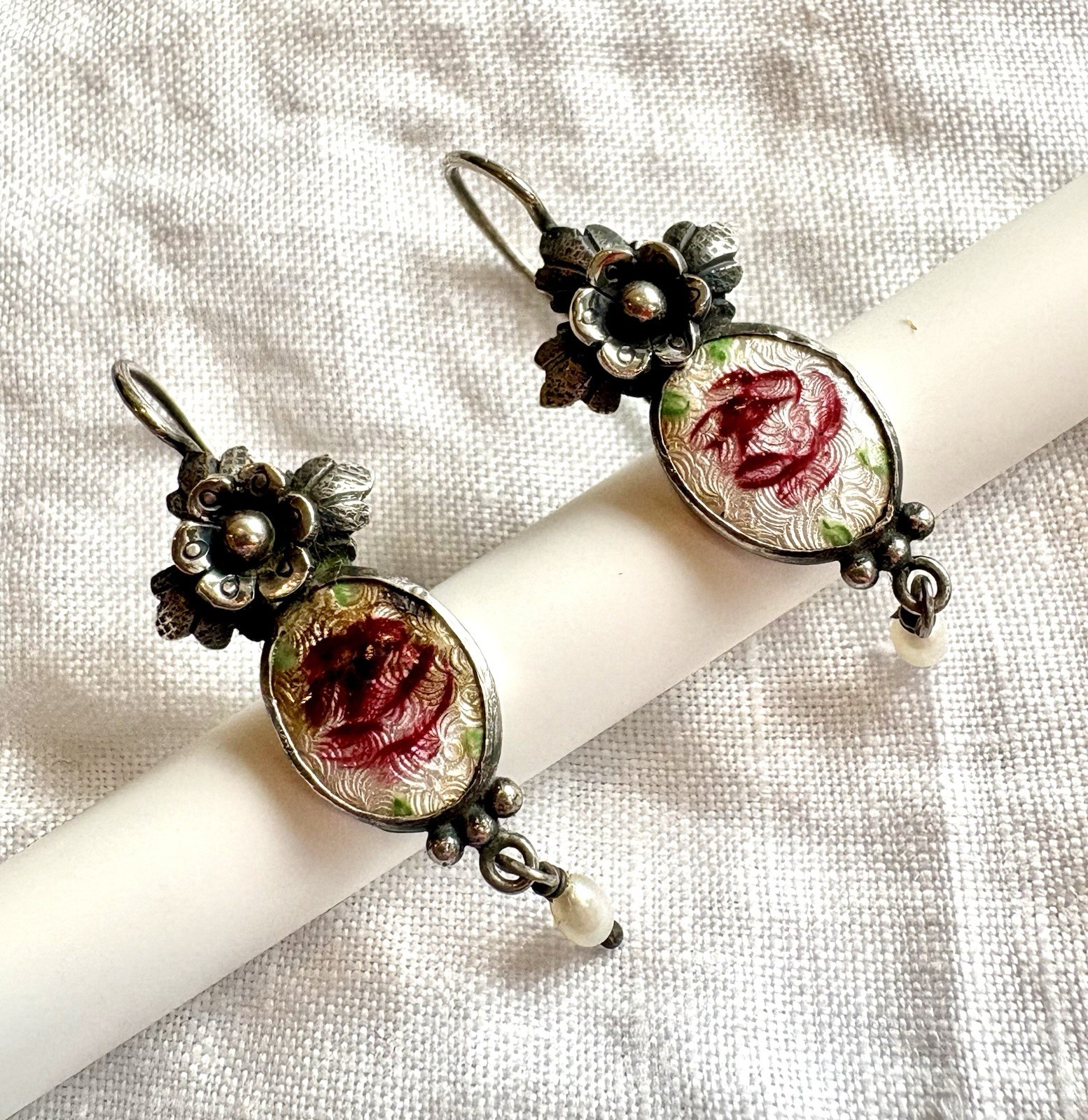 Taxco Vintage 925 Sterling Silver Enamel Flower Design Dangle Earrings – 1 Inch