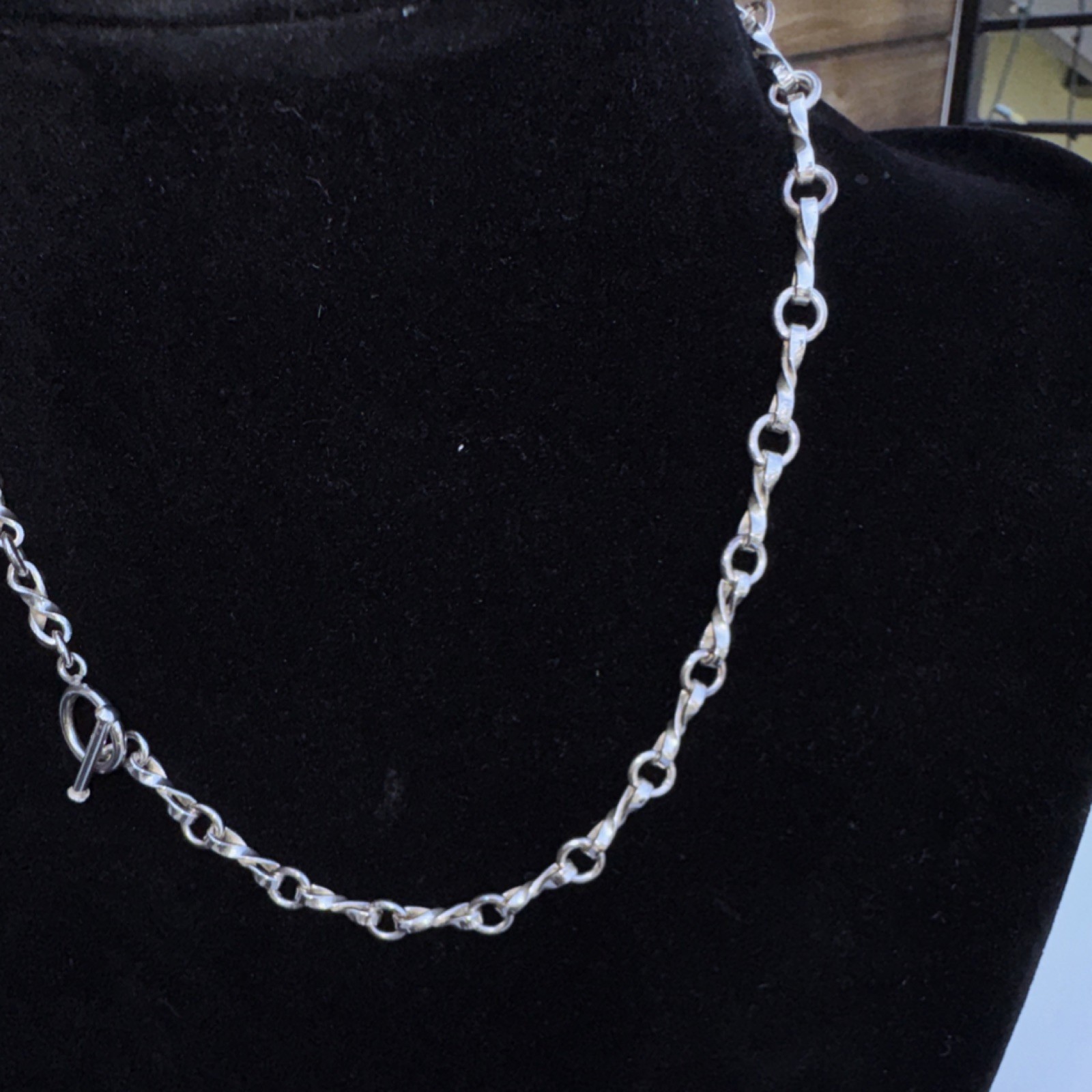 Sterling Silver Tone Oval Link Chain 18”Necklace with Toggle Closure