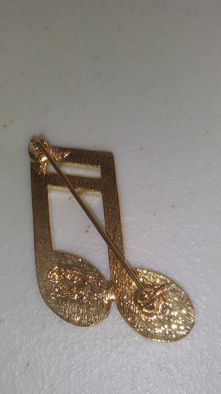 Allison Reed brooch pin gold tone musical notes with rhinestones