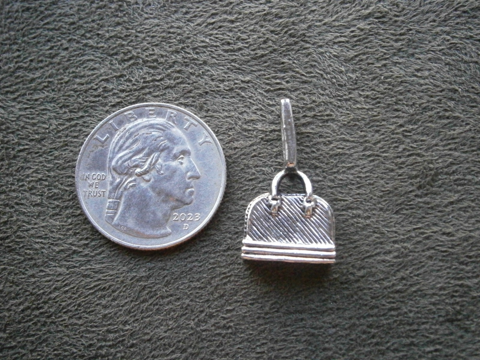 Handbag Purse Vintage Shiny Silvertone Bracelet Charm Pendant ~Large Bail ~ 4.5g
