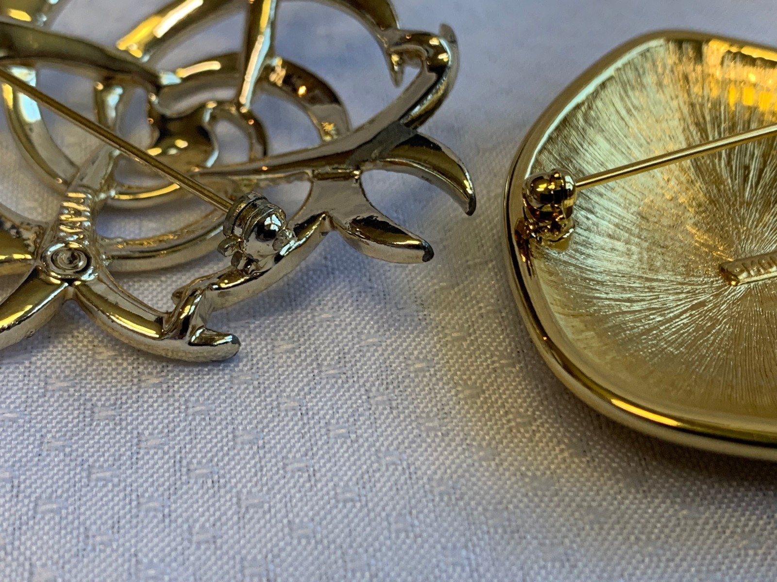Vtg Brooch Lot Giovanni Gerrys Monet Sarah C Avon Scatter Pins Costume Jewelry