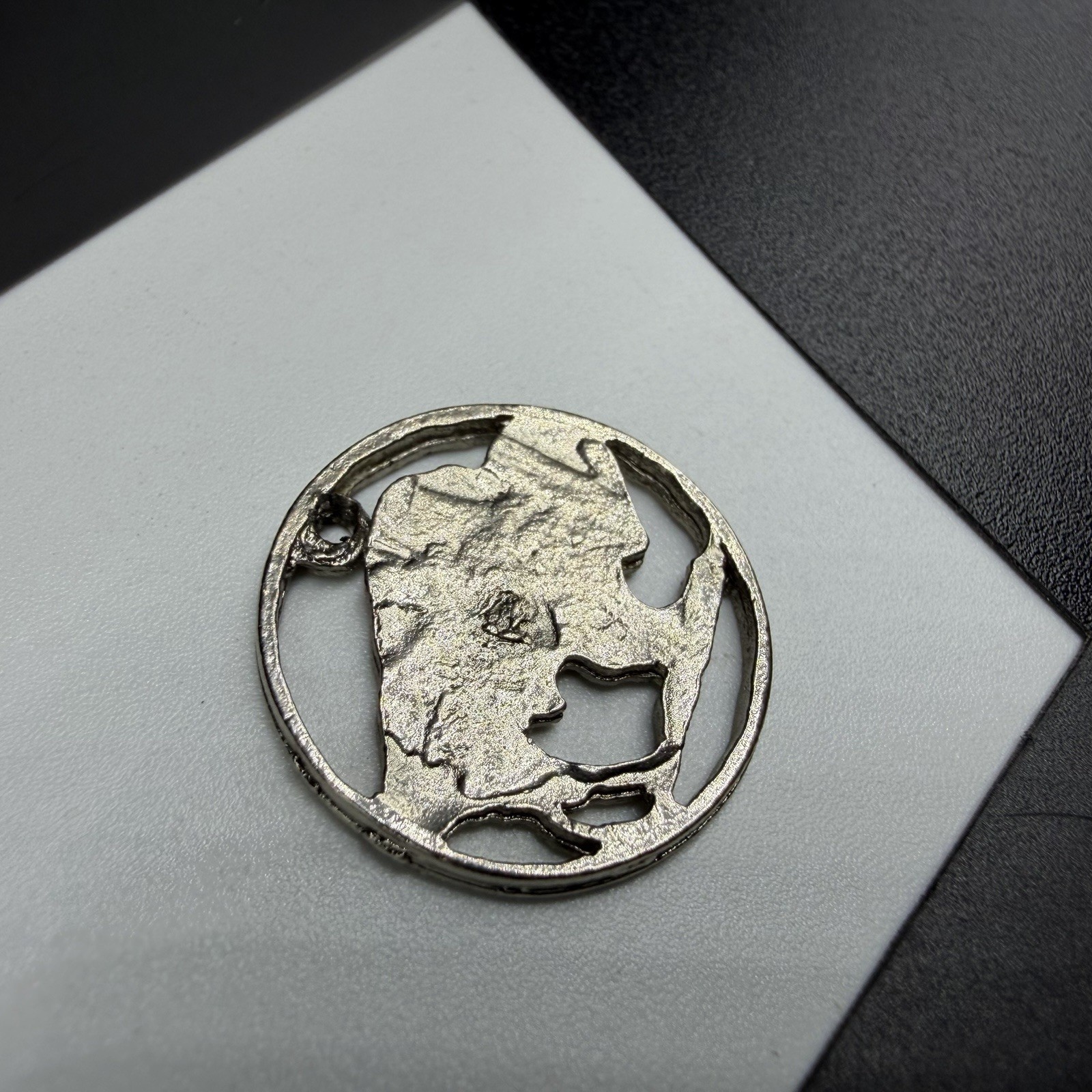 VINTAGE Buffalo Nickel Cut-Out Pendant Charm No Ring See Photos 3/4″ 2.7g