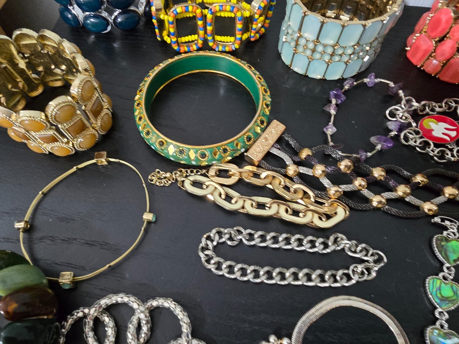 Gigantic Mixed metals material an color lot of 70+ braceletn, signed /unsigned