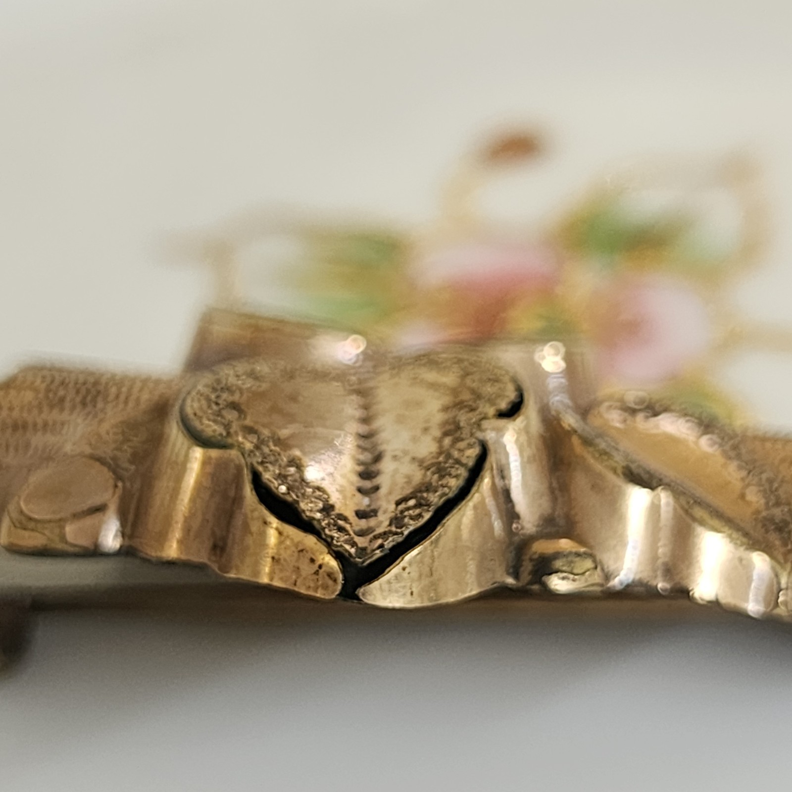 Antique Victorian Era Repousse Goldtone Brooch Garden Log Ivy Brooch
