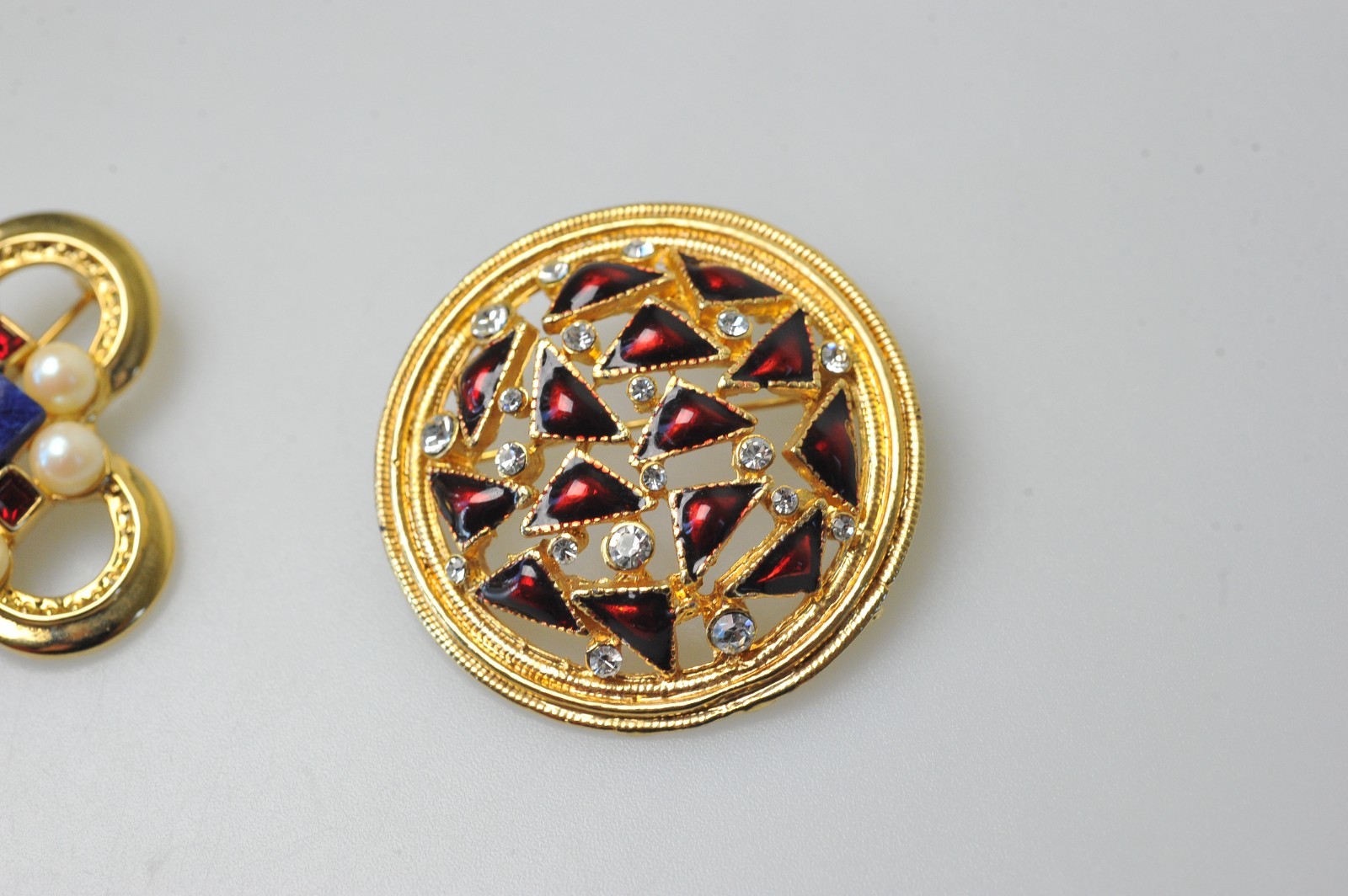 Brooch LOT rhinestone enamel Elegant blue red gold 1 signed Orena Paris MA19