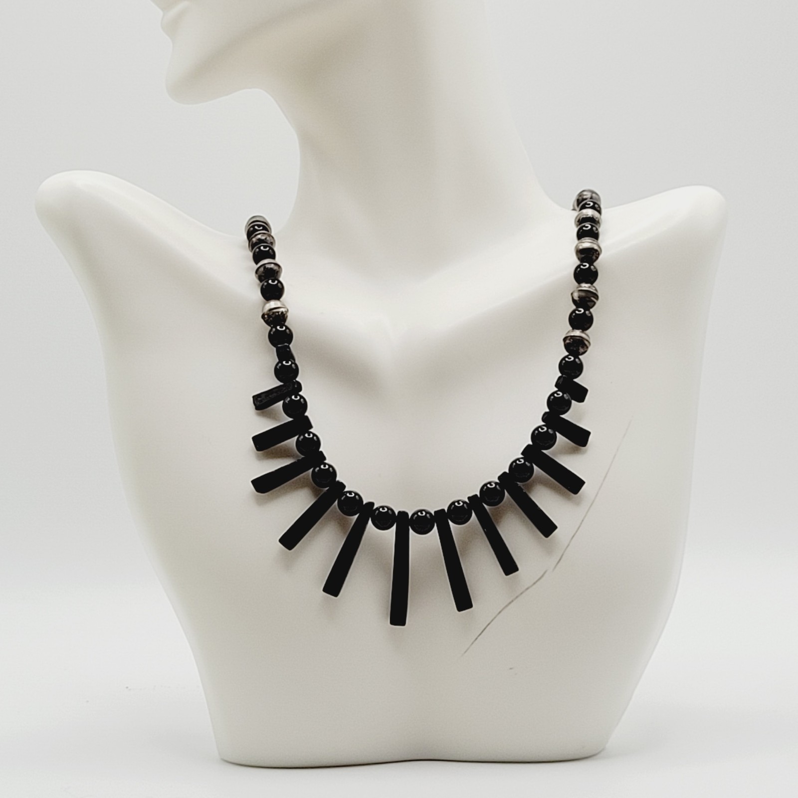 Southwestern Artisan Black Onyx Silver Tone Bead Bib Fringe Vtg Necklace 18 Inch