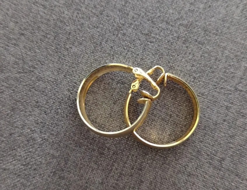 Vintage Hinge Clip on Gold Plate Metal – Wide Hoop Earrings