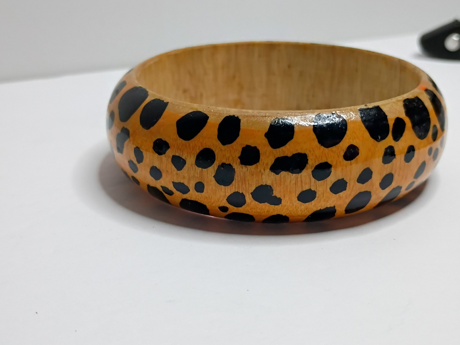 Lot Of 3 Vintage Wooden Bangle Bracelet Boho Chunky Bold Statement 1″ Thick Chee