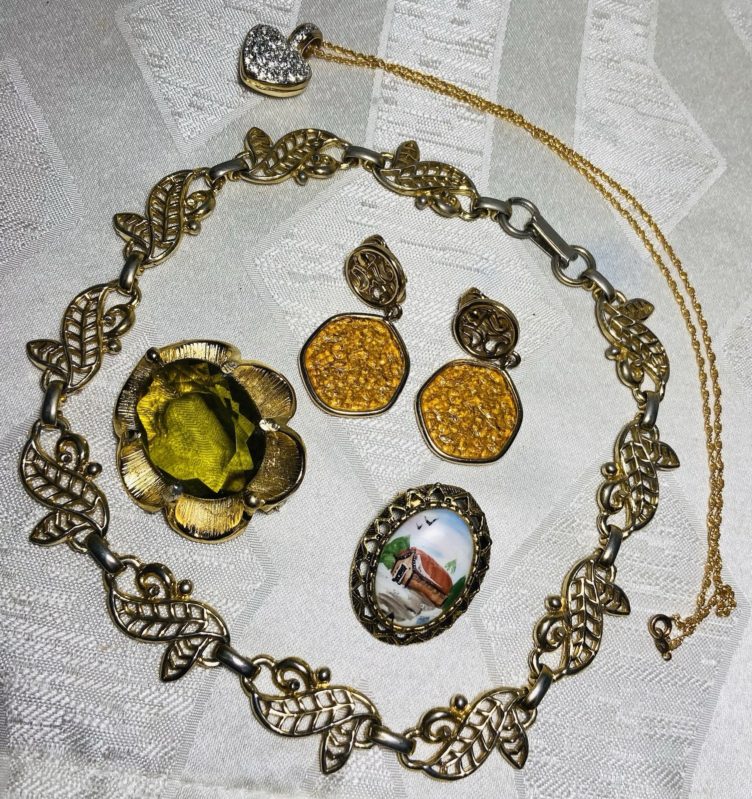 Vintage Jewelry Lot Sarah Cov Clip Earrings Japan Brooch GF Chain Faux Locket