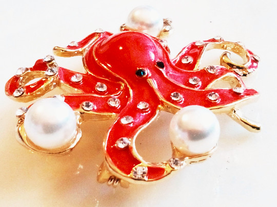 ENAMELED OCTOPUS BROOCH/PENDANT!Red Enameled,Clear Crystals,White Fantasy Pearls