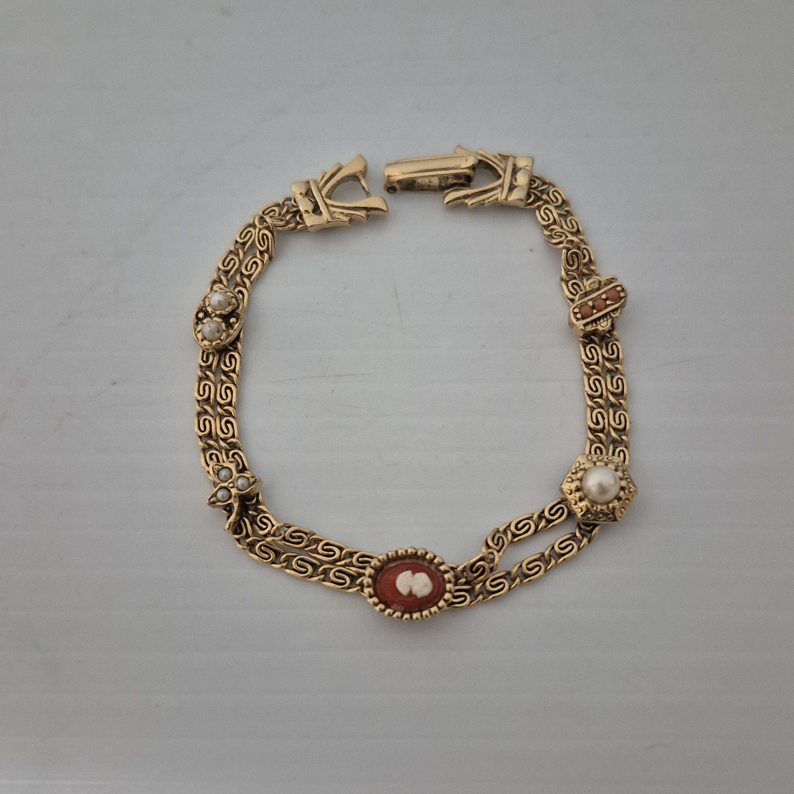Vtg Goldette Bracelet 7″ Double Strand Charm Station Bracelet Cameo Mid Century