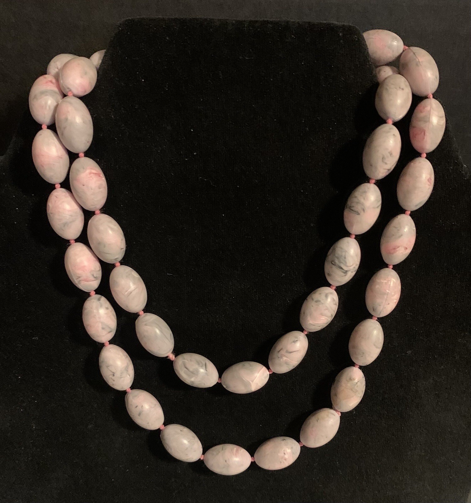 Pink Swirl Faux Marble Bead Necklace Vintage 30″ Retro