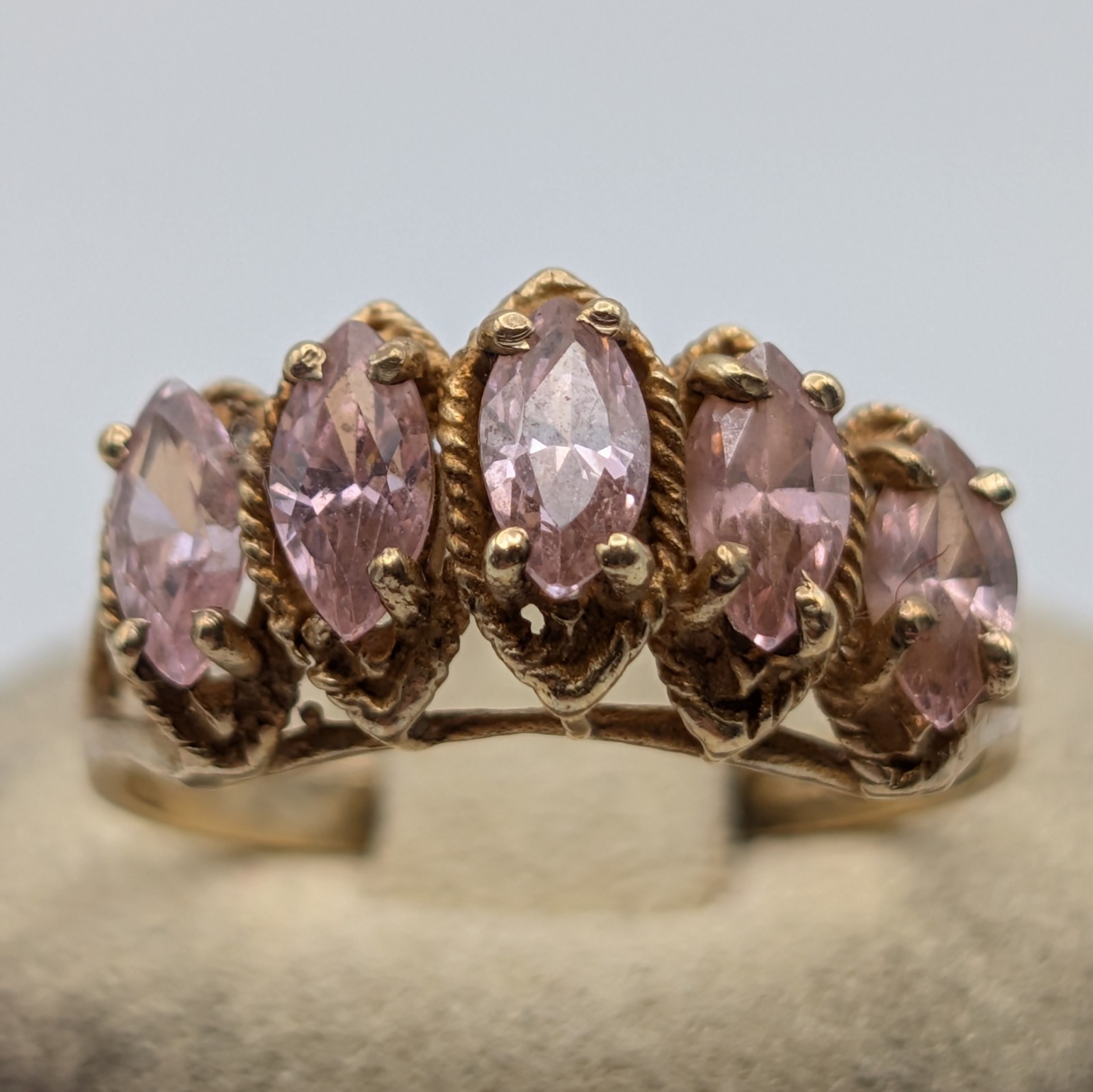 Vintage 10k Solid Yellow Gold Pink Marquise Five Stone Statement Ring Size 6