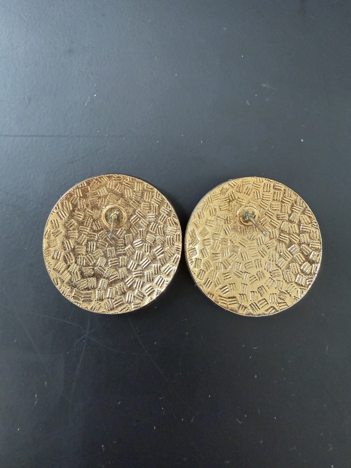 Vintage 1980’s Gold Tone Cloisonne Flower Pierced Earrings