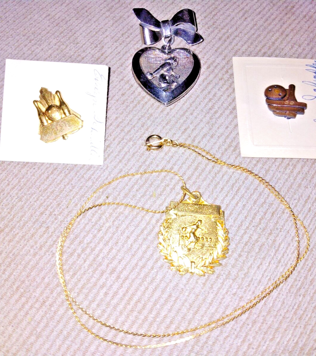 VTG 60s 70s 80s BOWLING LADIES BROOCH 3D GOLD EP NECKLACE PENDANT +2 PINS BRONZE