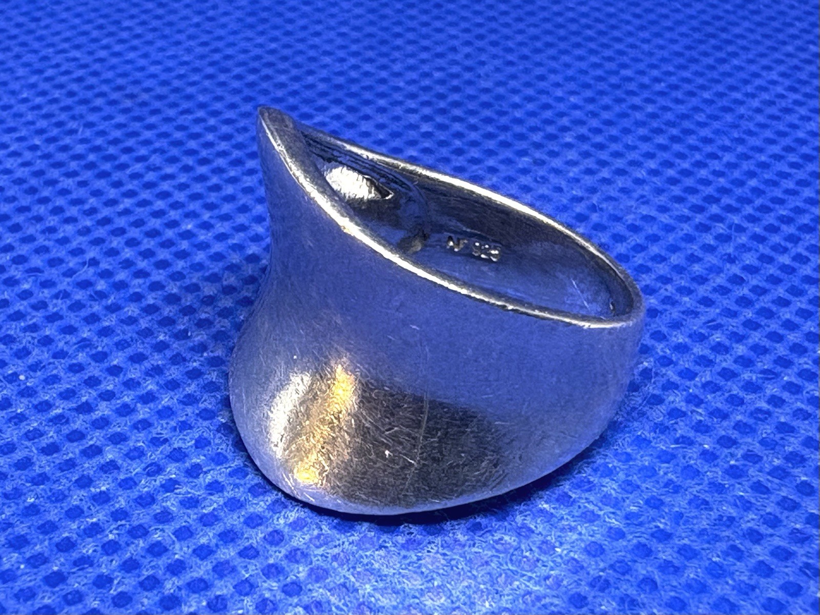 (10) Asymmetric Saddle Modernist 6.9g Vintage 925 Sterling Silver Size 6.75