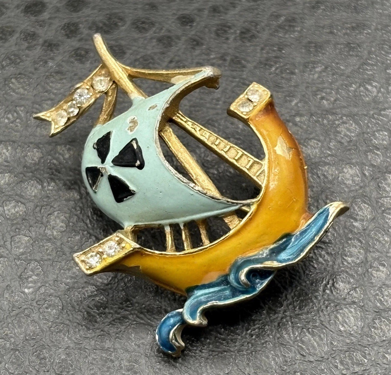 Vintage Silver Tone Enamel Viking Ship Sailboat Rhinestone Brooch Pin