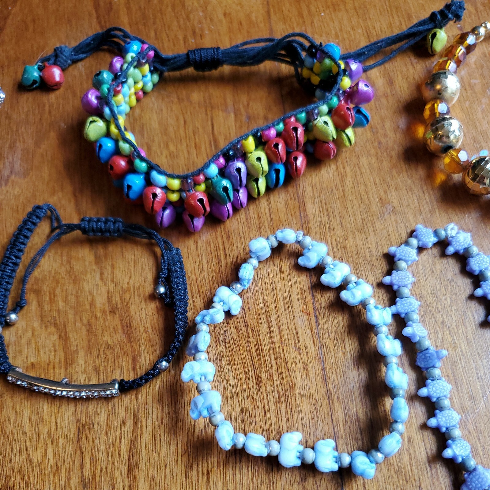 ASSORTED STYLES MULTICOLOR MULTI STRAND Mixed BEADED 9 BRACELET LOT. As is
