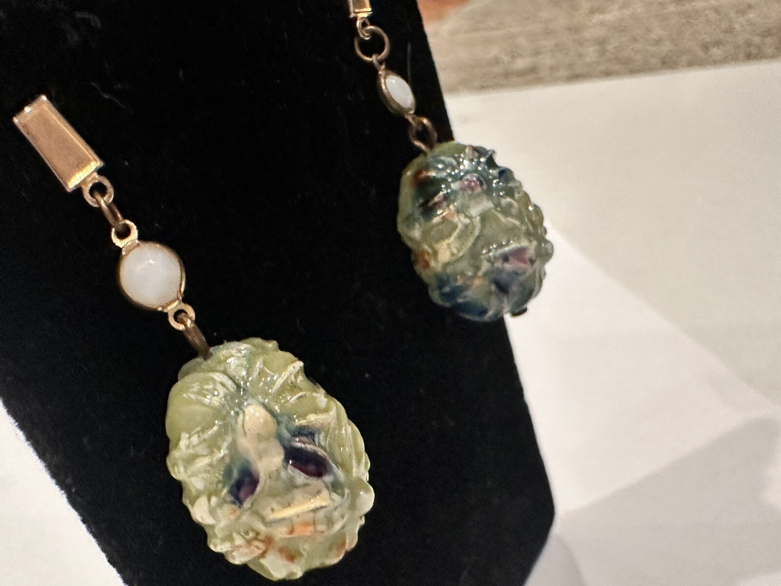 VINTAGE KASHMIRI DANGLE & GREEN LUCITE EGG OVAL FRENCH WIRE EARRINGS LOT 2 PAIR