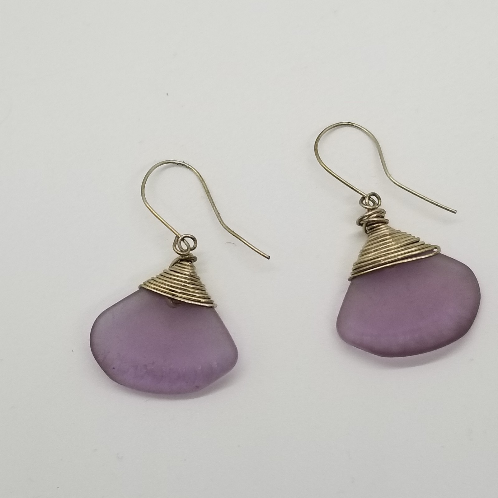 Vintage Purple Sea Glass Claw Shell Design Wite Wapped Dangle Drop Earrings