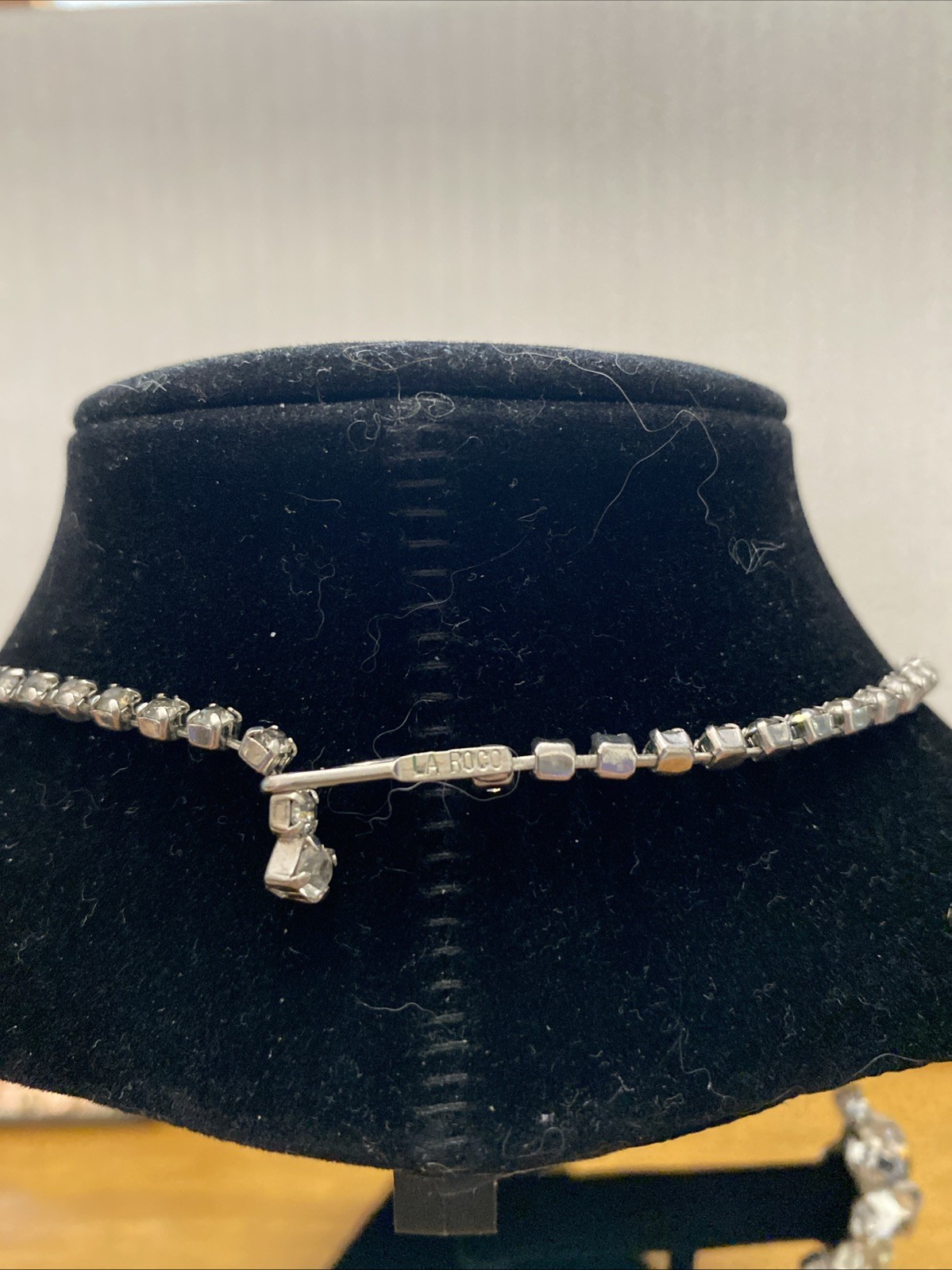 VTG SILVER TONE LA ROCO RHINESTONE 15.25” NECKLACE WITH 1.25” CLIP-ON EARRINGS