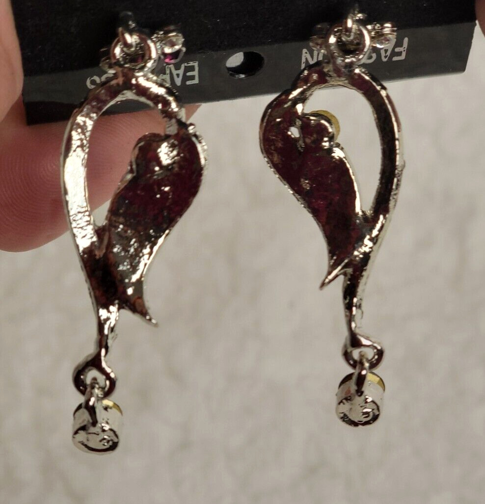 PYROPE GARNET vintage elegance. Shimmering earrings!