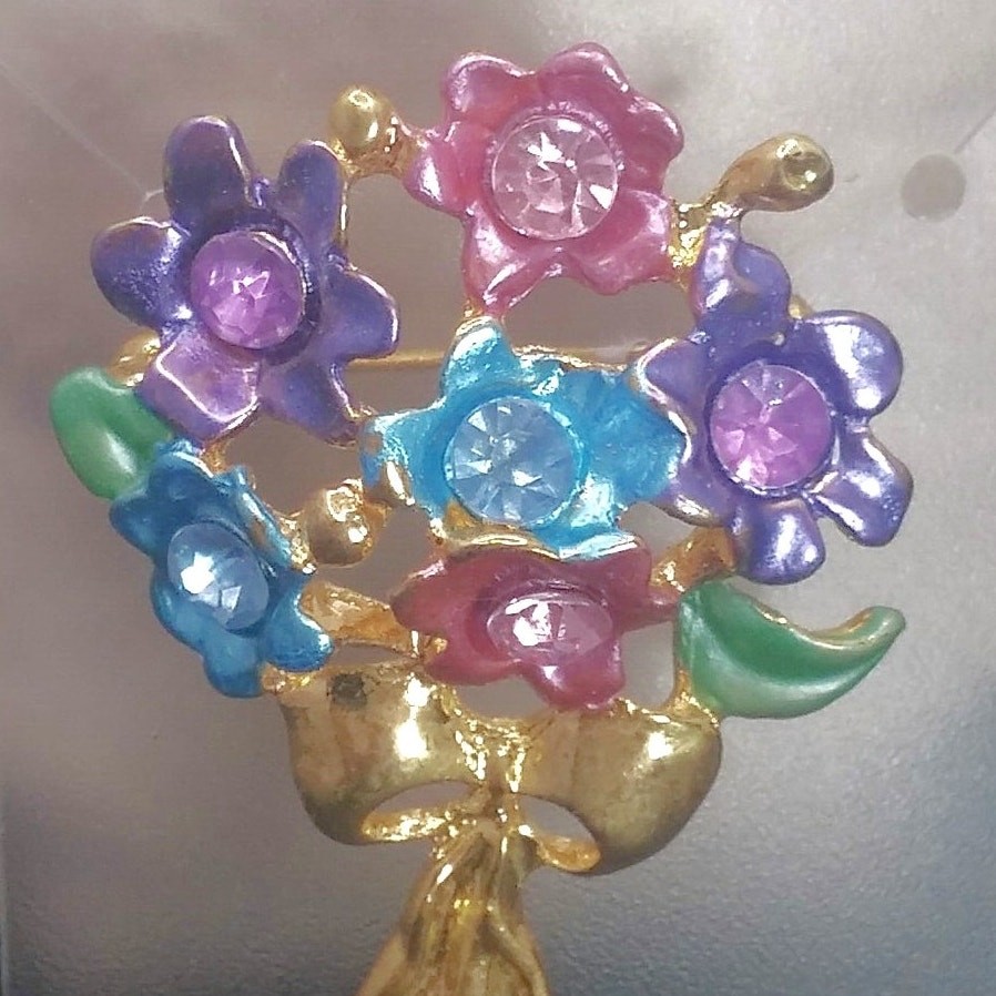 Vintage Pastel Floral Brooch Bouquet of Flowers Pin Enamel Blooms Rhinestone