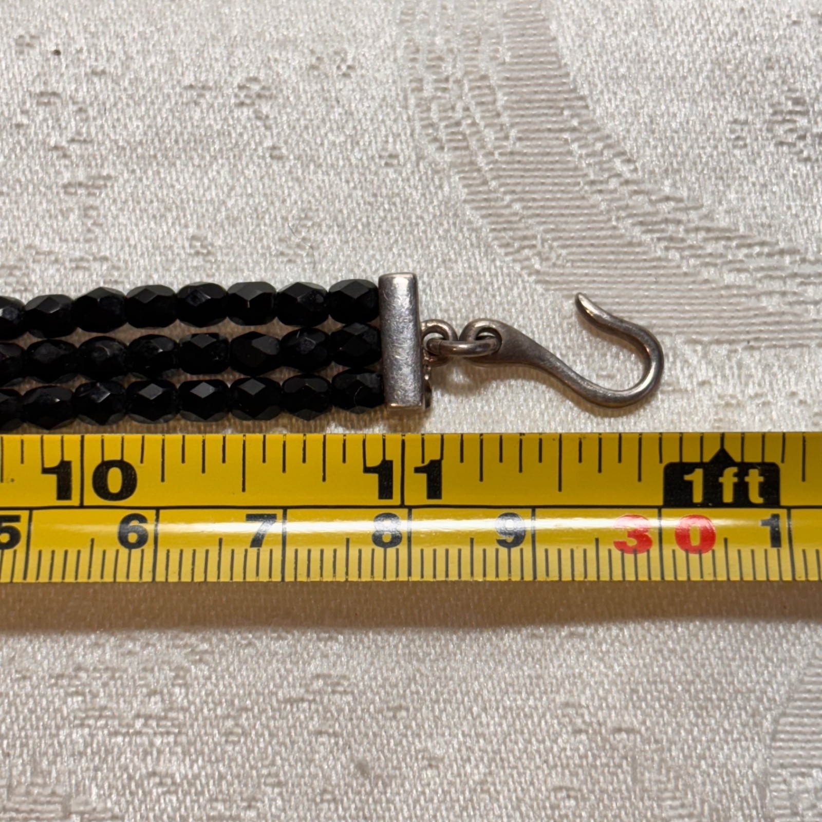 CAROLEE necklace vintage black glass beads Sterling hook clasp spacers vry short