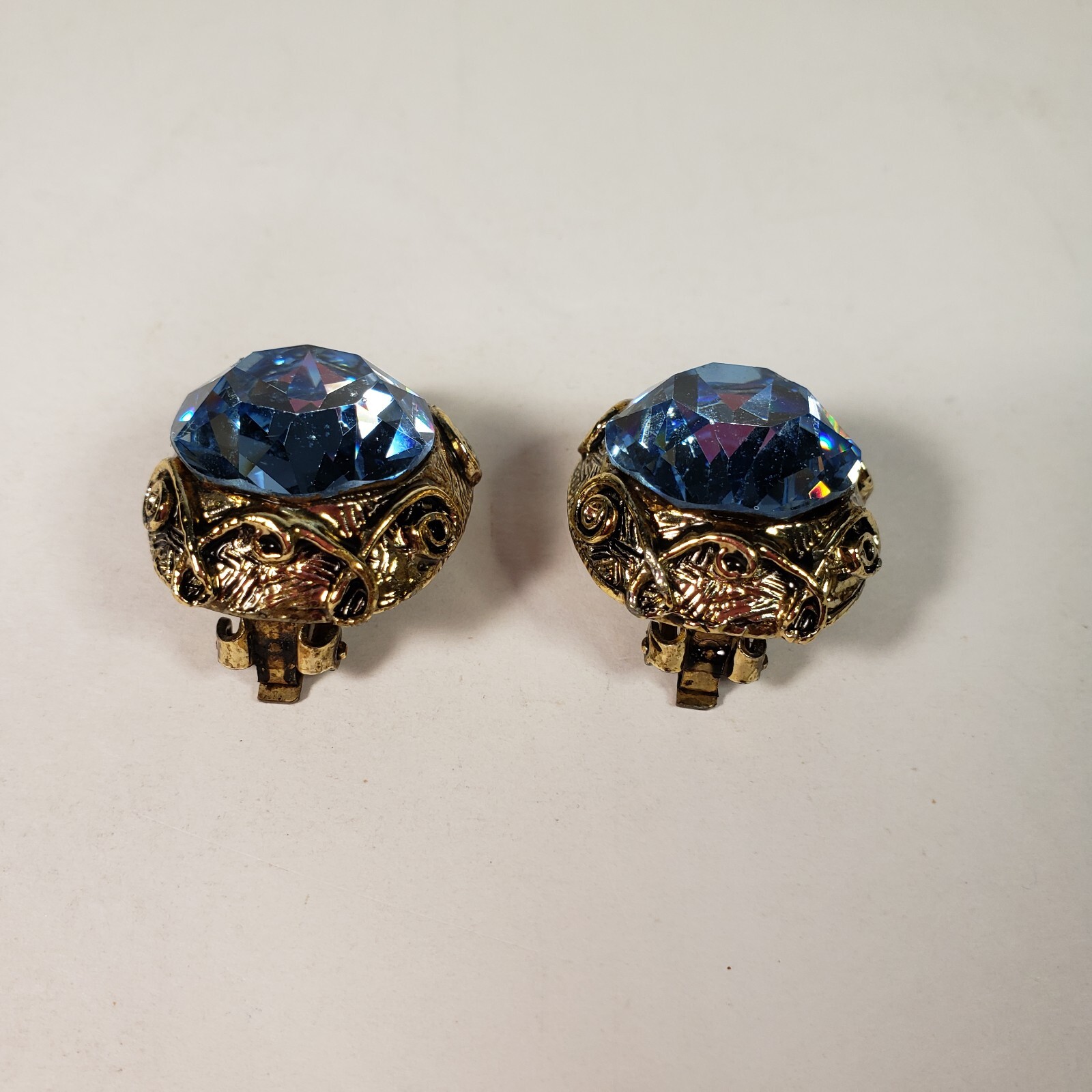 Vintage Light Blue Stone In Gold Like Setting.Clip On Earrings