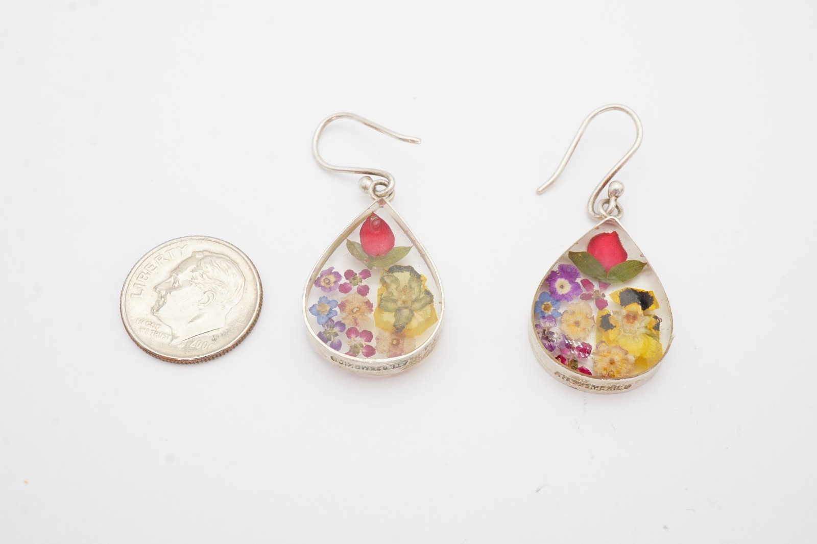 Vintage Mexico Sterling Silver 925 Flower In Lucite Earrings ATI