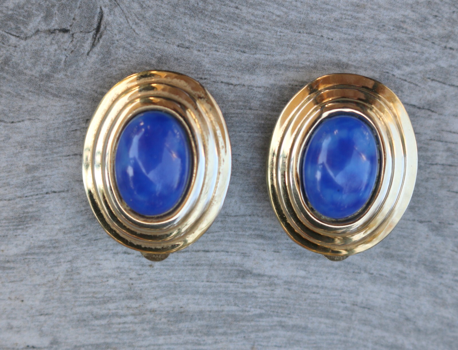 Vintage Gay Boyer Faux Blue Lapis Gold Tone Clip On Earrings