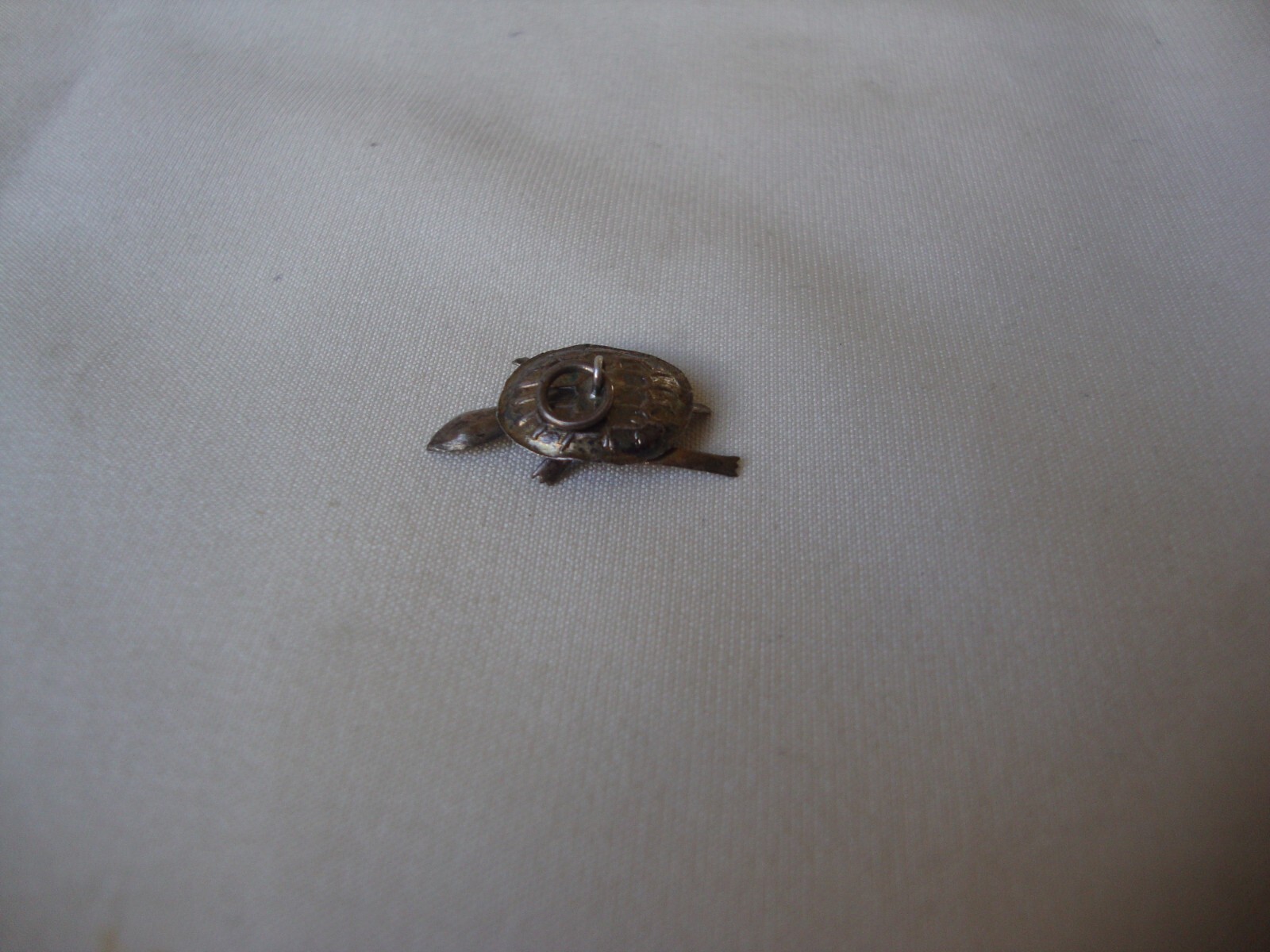ANTIQUE CHINA CIRCA 1920-30s SMALL 3D TURTLE HEAD FEET MOVE SILVER 925 PENDANT