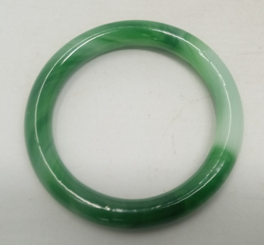 Vintage Green Jade Bangle Bracelet 70s Style Wrist Size Max 2 1/2″ inch