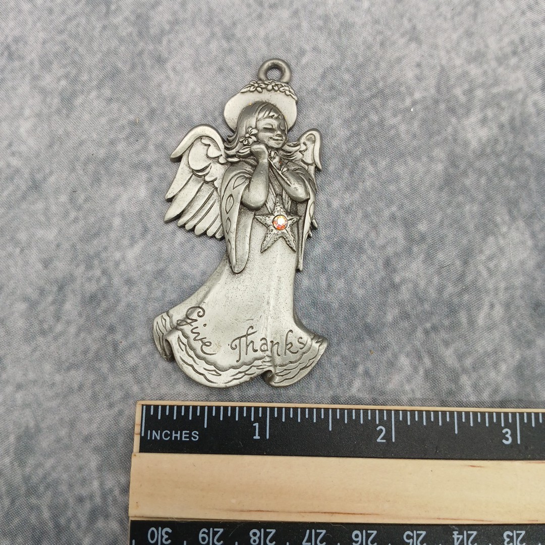 Gloria Duchin Pewter Angel Charm Or Ornament “Give Thanks” Made In USA 2006