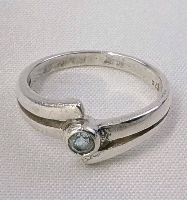 Handmade Sterling Silver Icy Blue Gray Diamond Ring Size 5 925