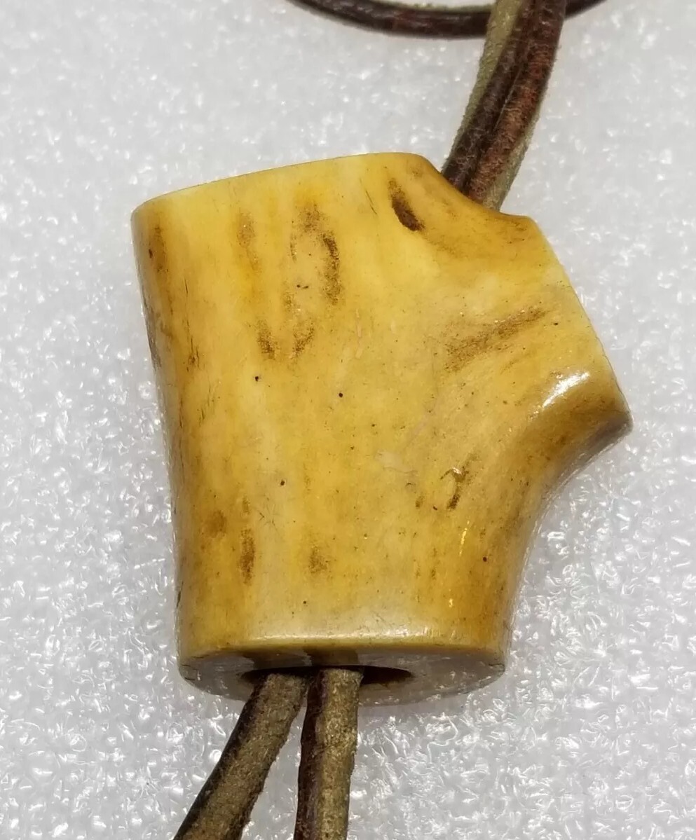 Vintage Hand Carved Antler Bolo Tie – South Western Nature Gift