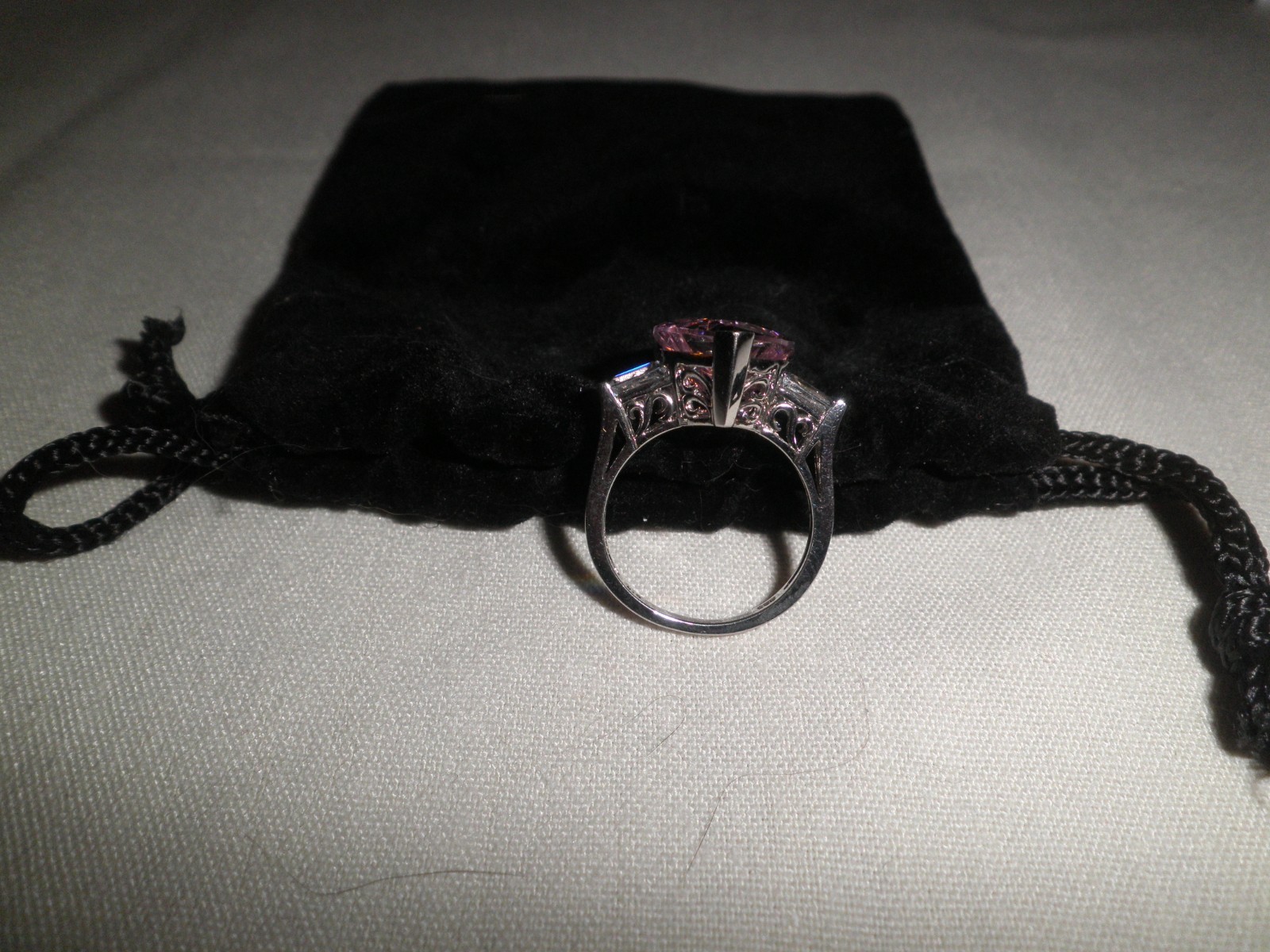 925 Sterling Silver Ring with Pink Heart Shaped Stone Size 7