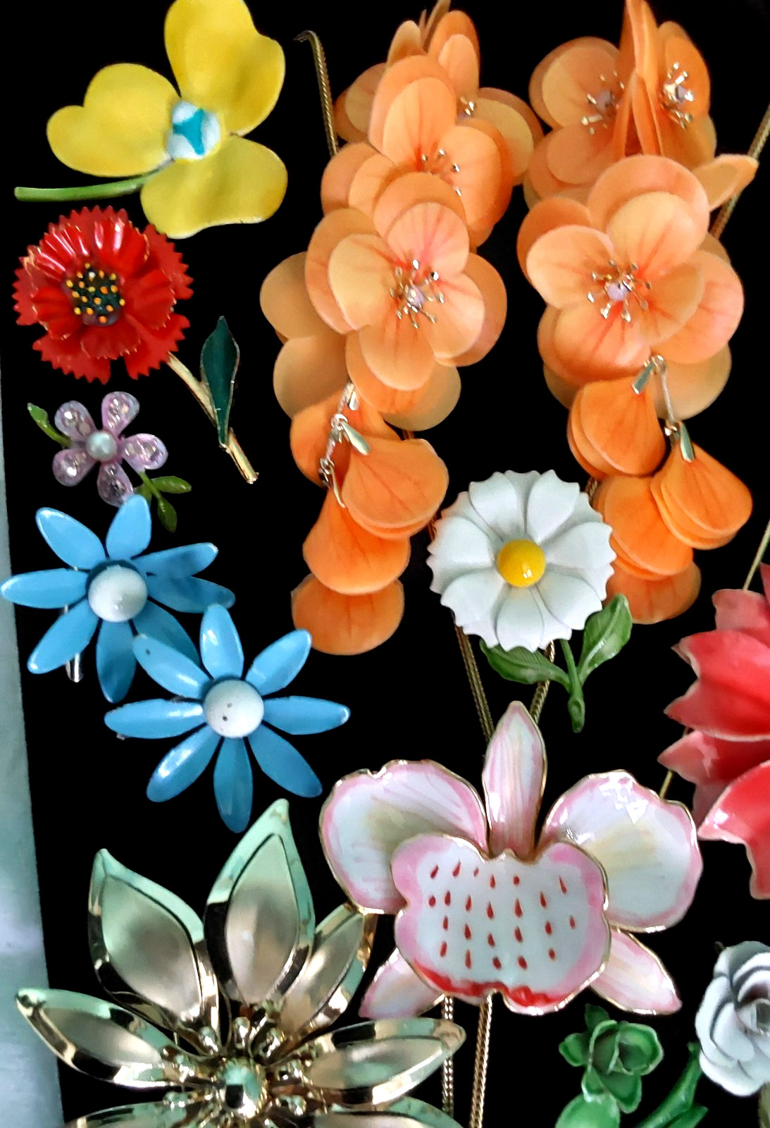 Vintage High End Flower Brooch Earring Necklace Jewelry Lot 15 pcs VGC