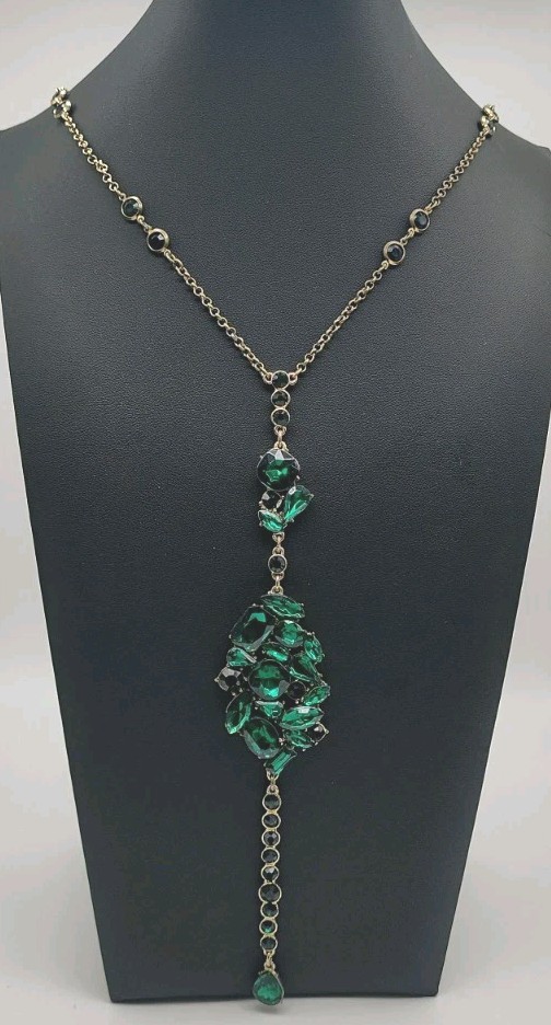 Vintage Emerald Green Rhinestone Crystal Y-drop Gold Tone Necklace 31″