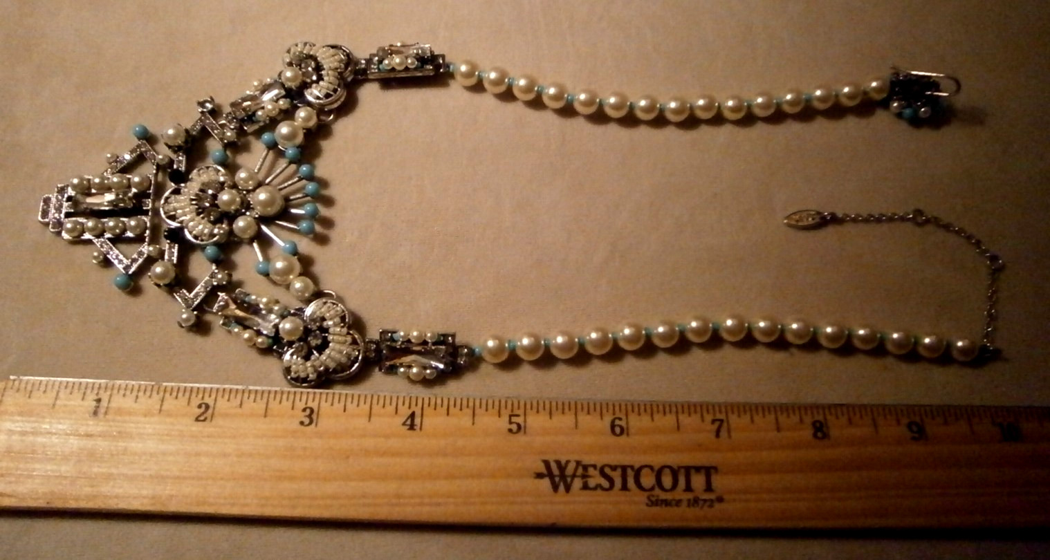 Exquisite Miriam Haskell Pearl Rhinestone Aqua Bead Bib Statement Necklace EUC