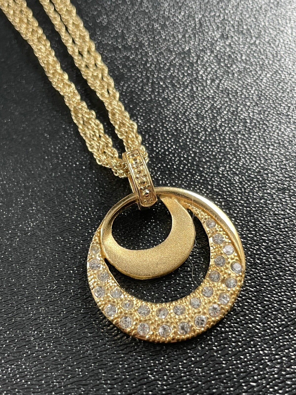 Vintage Pendent Necklace 18” Double Gold Tone Metal Chain Crystal Rhinestone’s