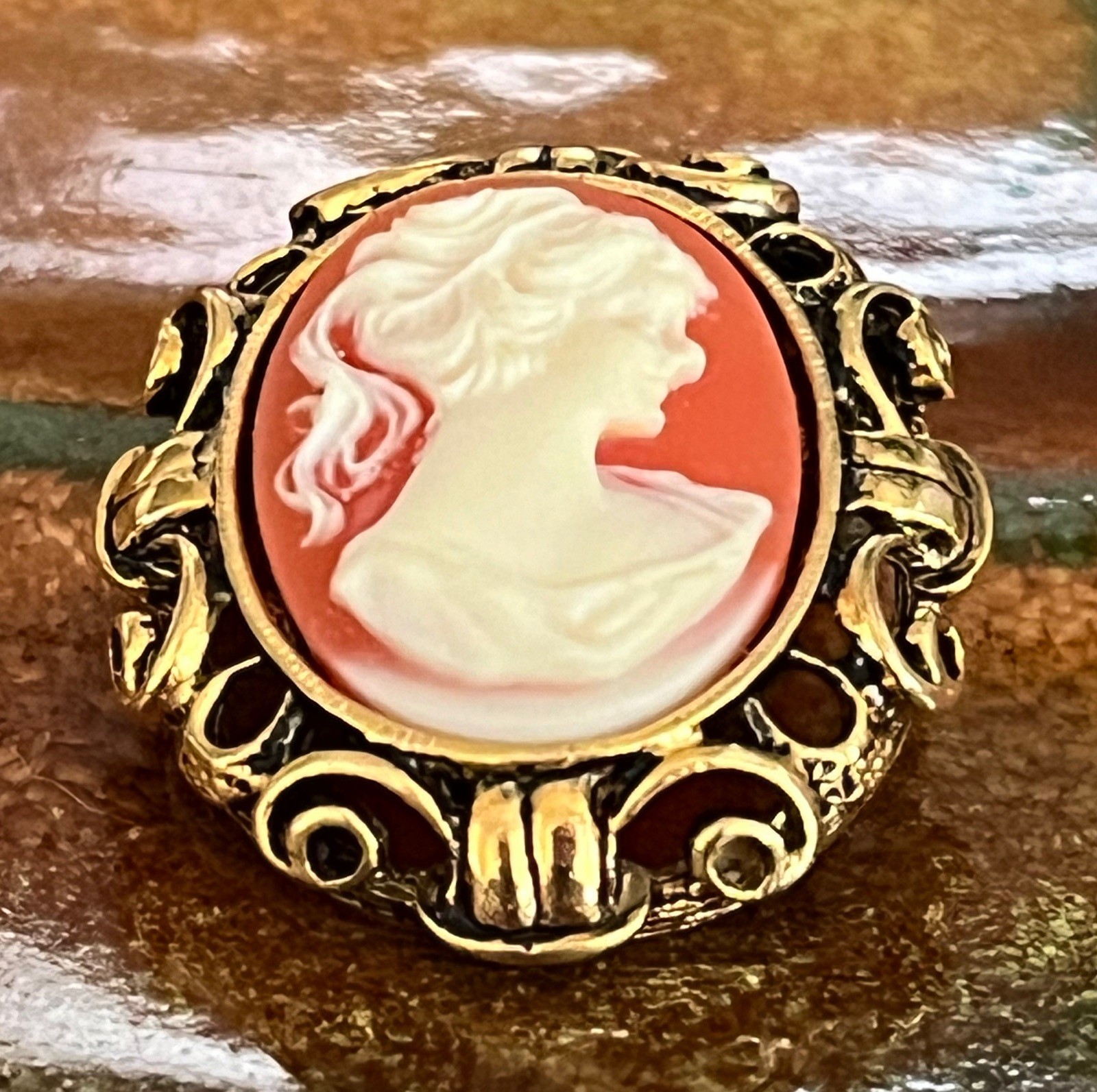 Vintage Orange & Cream Cameo Gold Tone Ornate Mount Brooch / Pin 1.4” x 1.2″