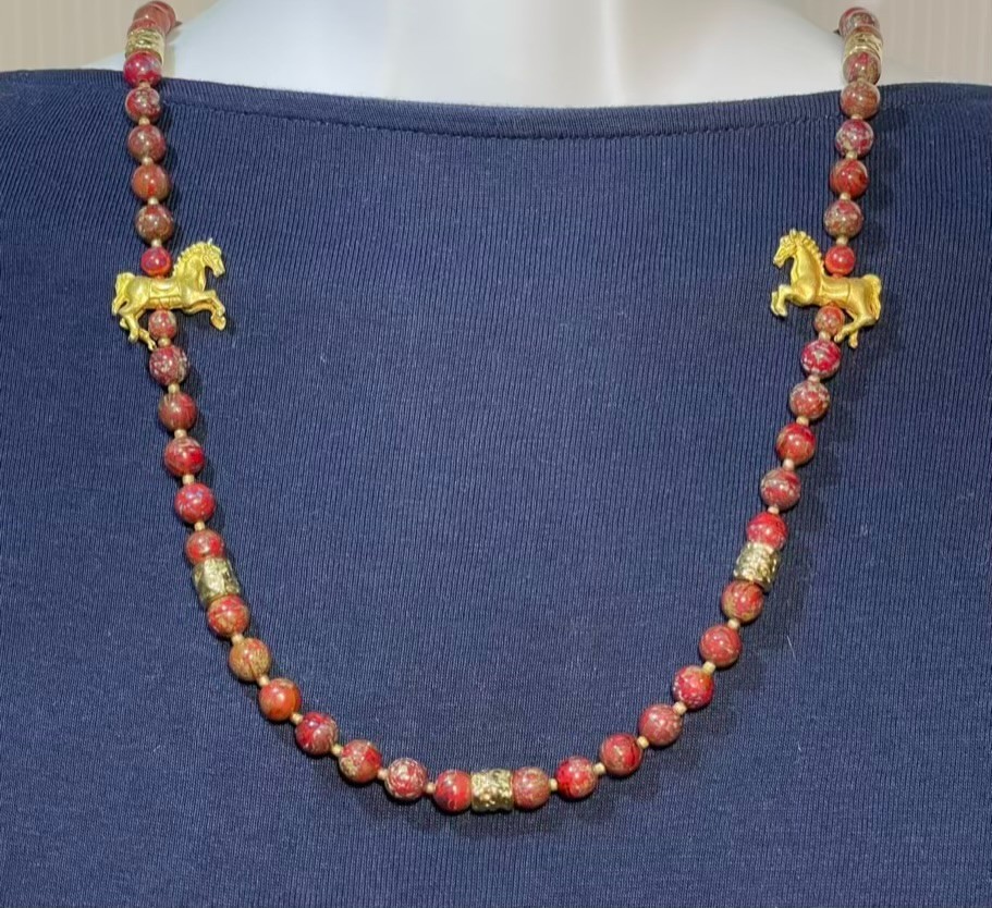 Horse Charms Necklace Gold Tone Metal Red Marbled Glass Beads Equestrian 26″