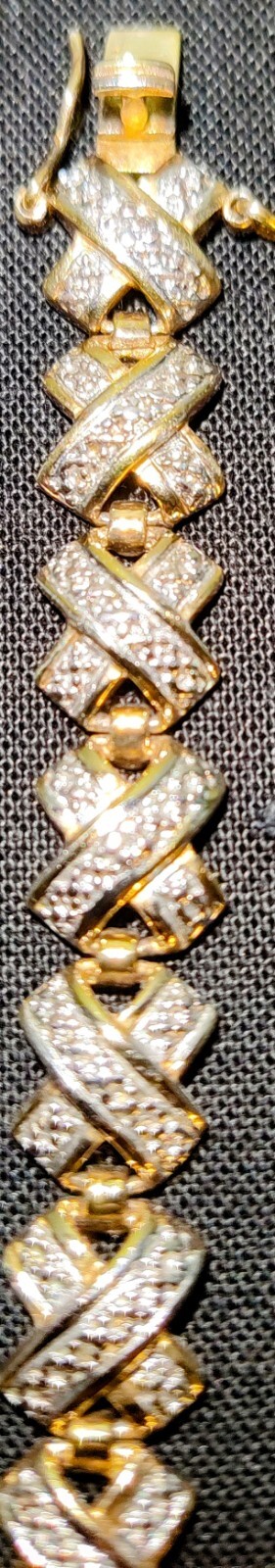 Vintage Gold Vermeil On Sterling Silver 925 X Design bracelet 2 safety Clasps