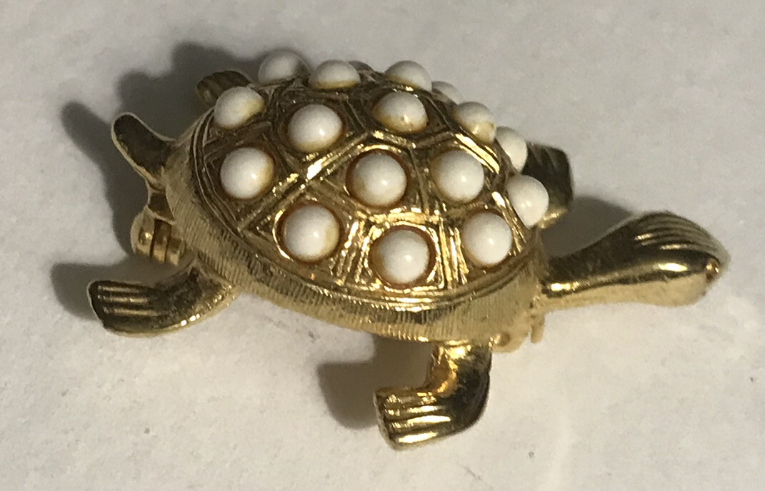 3D Tortoise Turtle Gold w/white Seed Beads BROOCH JEWELRY Vintage 1-1/2” Pin