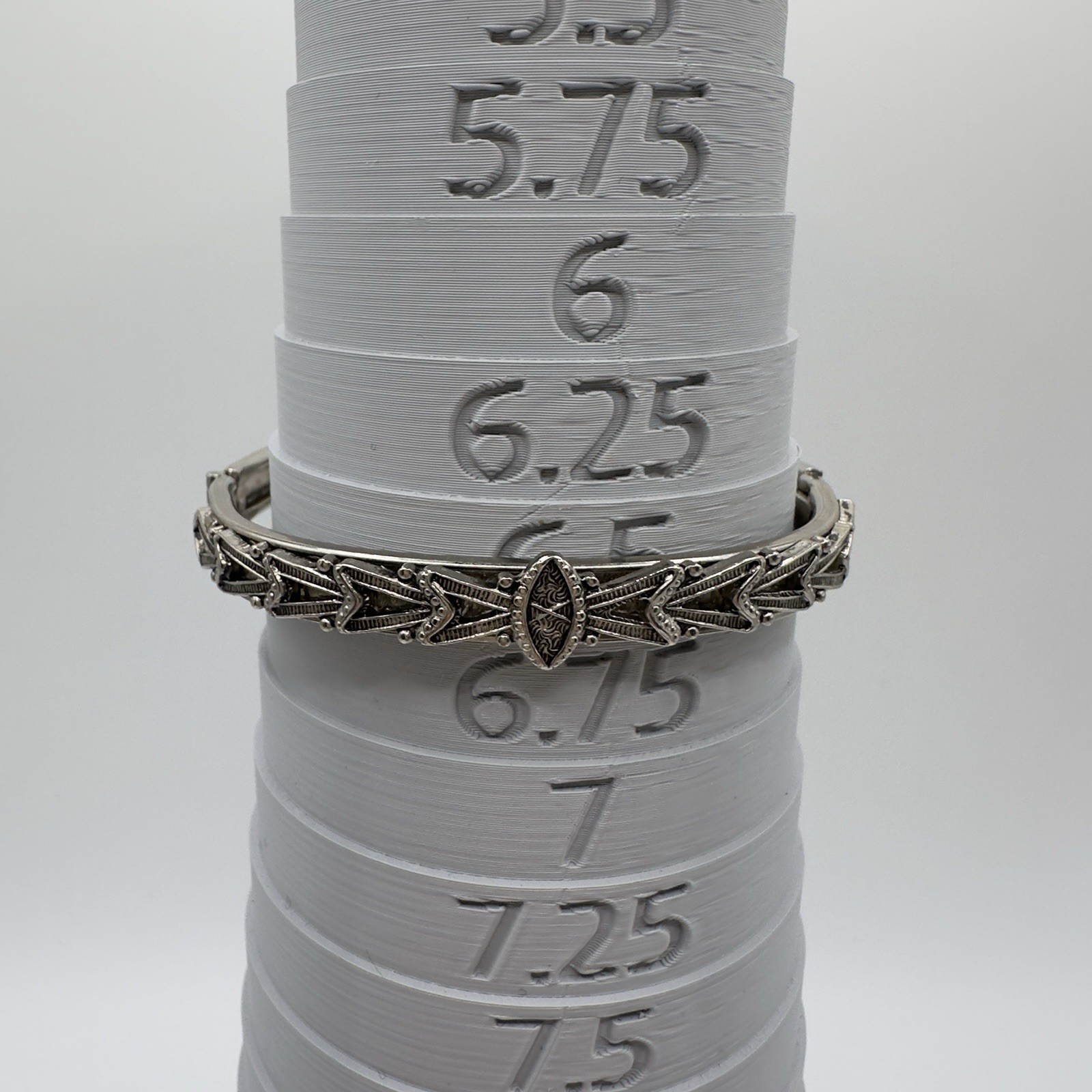 Vintage Hinged Bracelet Bangle Repousse Silver Tone 6.5″