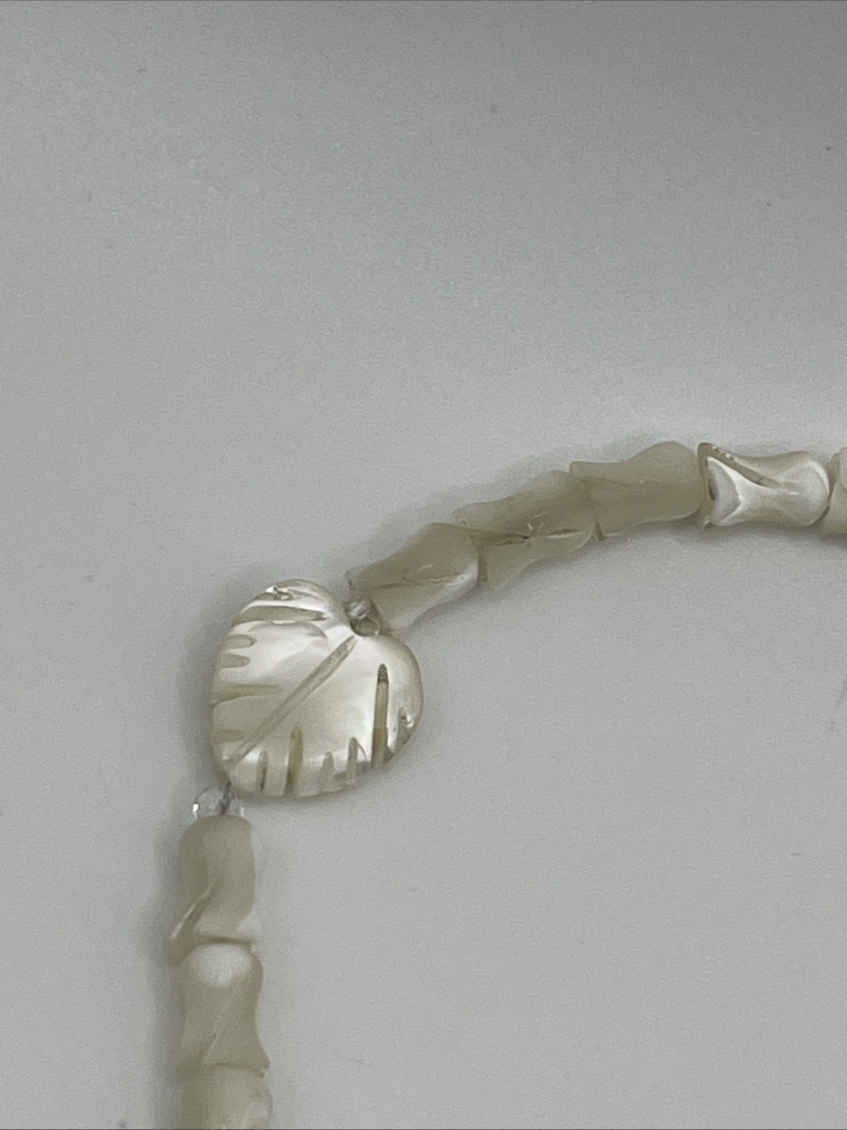 Mother of Pearl Carved Leaf and Tulip Beaded Necklace 19.5″