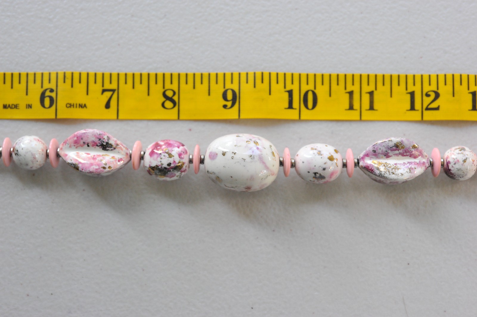 Necklace signed romantic cottage core ceramic hand painted pink ivory gold 18″